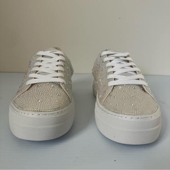 Betsey Johnson Suton Highwall Pearl Bling Platform Sneaker size 6 - Picture 6 of 12